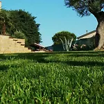 לינה וארוחת בוקר Antigua 3*