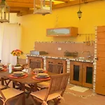 Antigua לינה וארוחת בוקר