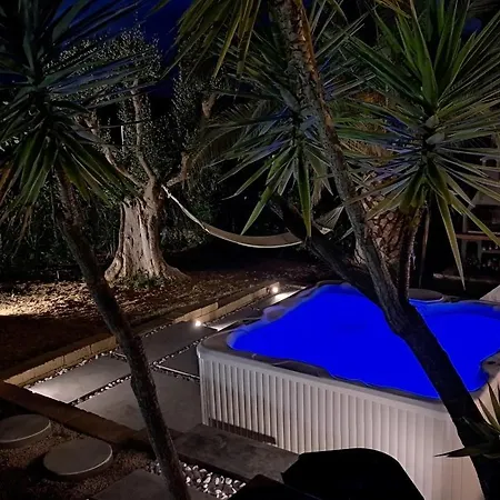 Bed and Breakfast Antigua