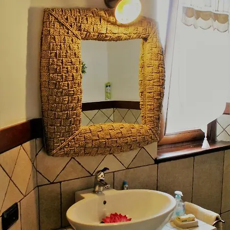 Antigua Bed and Breakfast *