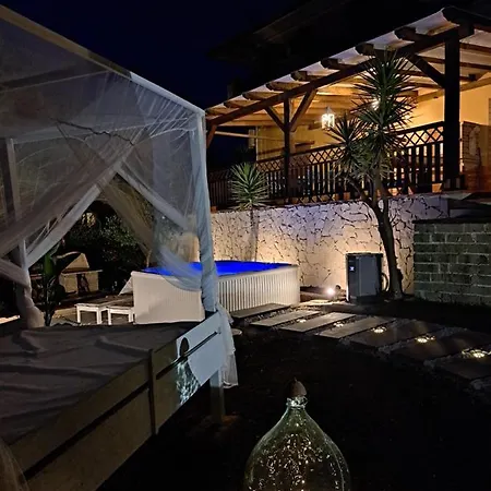Antigua *