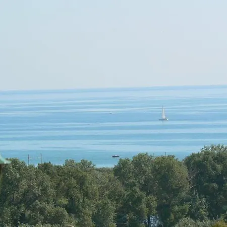 Alojamento de Acomodação e Pequeno-almoço Antigua 3*